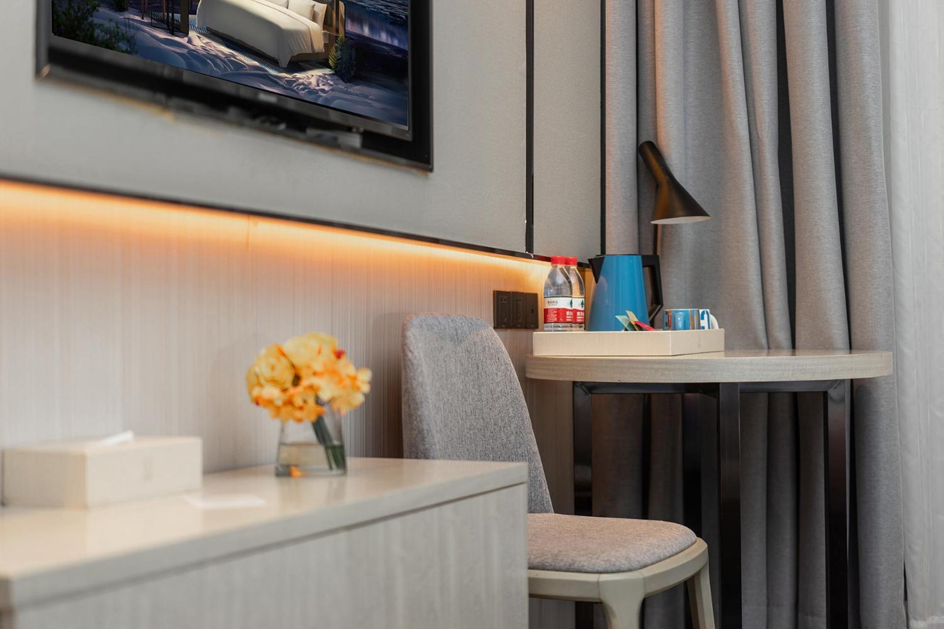 Echarm International Hotel Canton Tower Pazhou Convention And Exhibition Center Lujiang Subway Metro Branch - Free Shuttle Bus To Canton Fair Complex During Canton Fair Period Ngoại thất bức ảnh