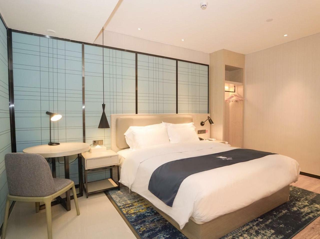 Echarm International Hotel Canton Tower Pazhou Convention And Exhibition Center Lujiang Subway Metro Branch - Free Shuttle Bus To Canton Fair Complex During Canton Fair Period Ngoại thất bức ảnh