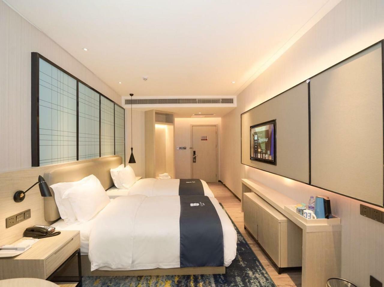 Echarm International Hotel Canton Tower Pazhou Convention And Exhibition Center Lujiang Subway Metro Branch - Free Shuttle Bus To Canton Fair Complex During Canton Fair Period Ngoại thất bức ảnh