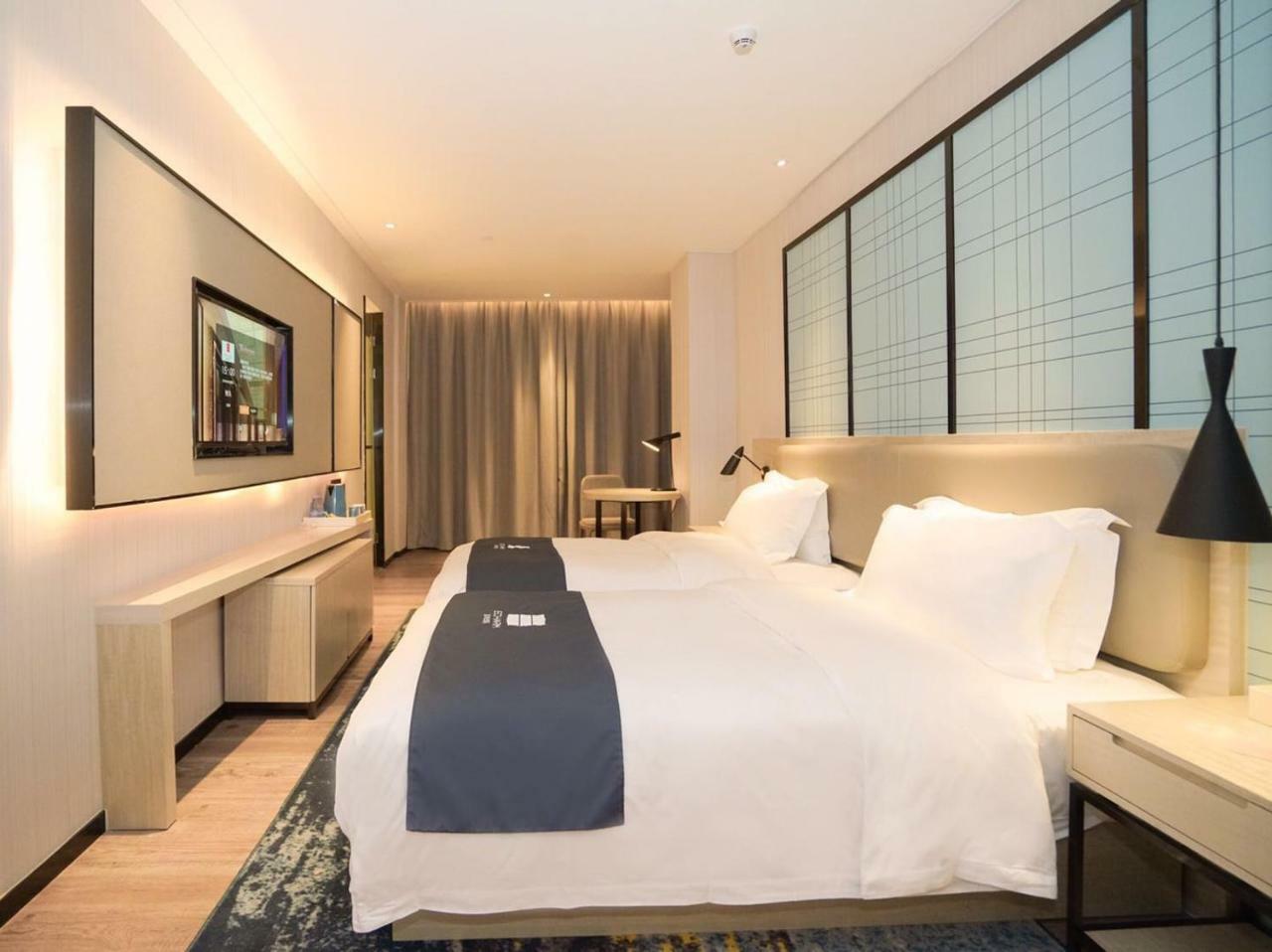 Echarm International Hotel Canton Tower Pazhou Convention And Exhibition Center Lujiang Subway Metro Branch - Free Shuttle Bus To Canton Fair Complex During Canton Fair Period Ngoại thất bức ảnh