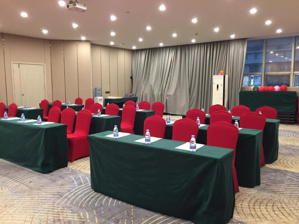 Echarm International Hotel Canton Tower Pazhou Convention And Exhibition Center Lujiang Subway Metro Branch - Free Shuttle Bus To Canton Fair Complex During Canton Fair Period Ngoại thất bức ảnh
